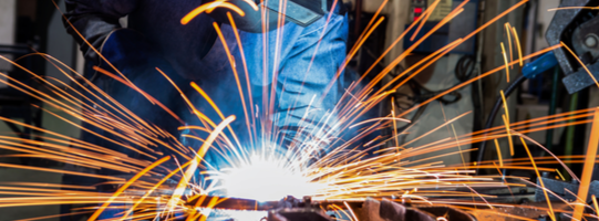 200x224_Schweisser_shutterstock_791080666_c_Factory_Easy.png